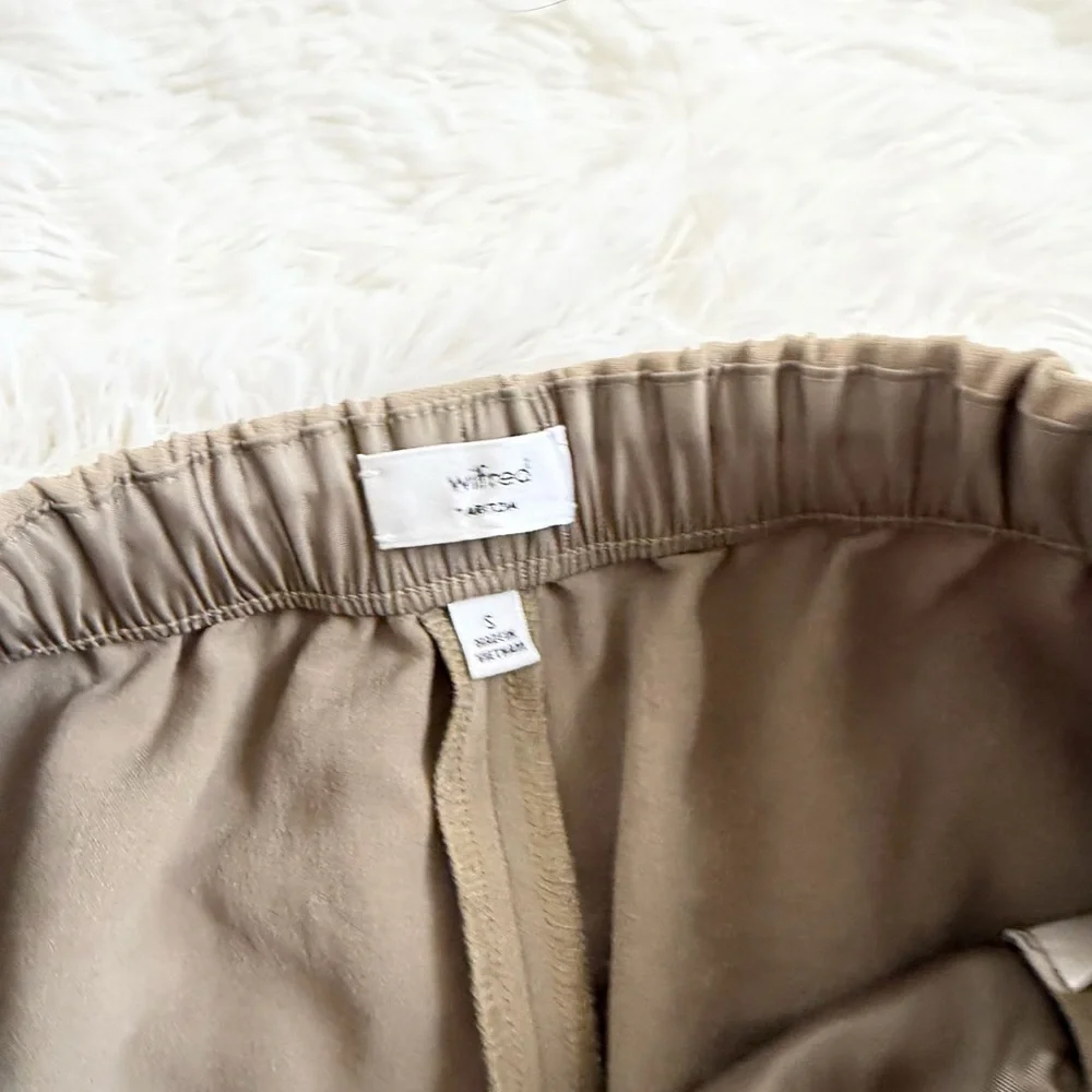 Aritzia The Lodge Pant™ - Crepette™ - Picture 8 of 8